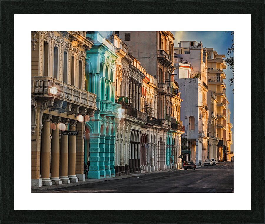 Old Havana Street Architecture Picture Frame print
