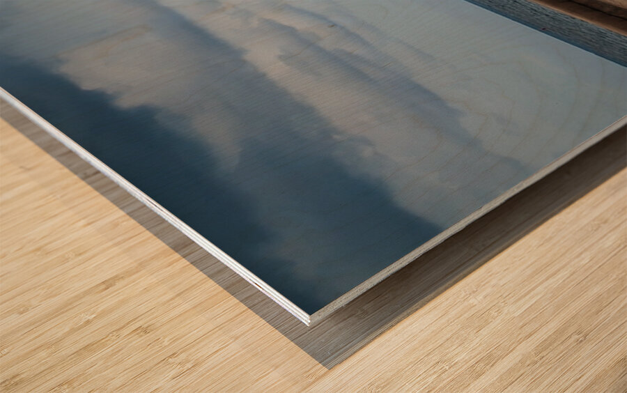 Classic Cars on the Malecon Wood print