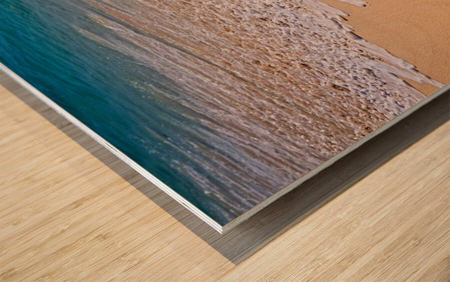 Shoreline Serenity Wood print