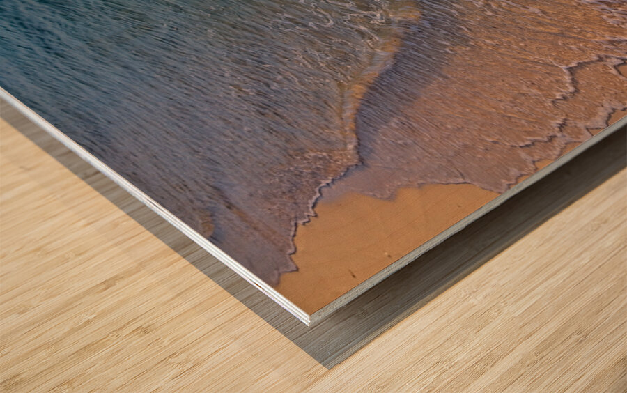 Shoreline Serenity Wood print