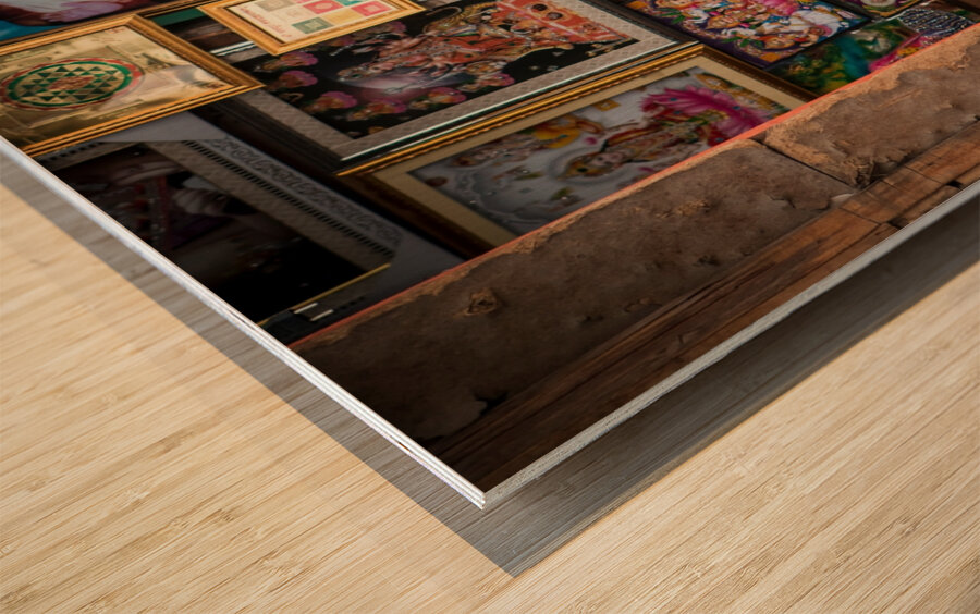 Market of Sacred Art Wood print